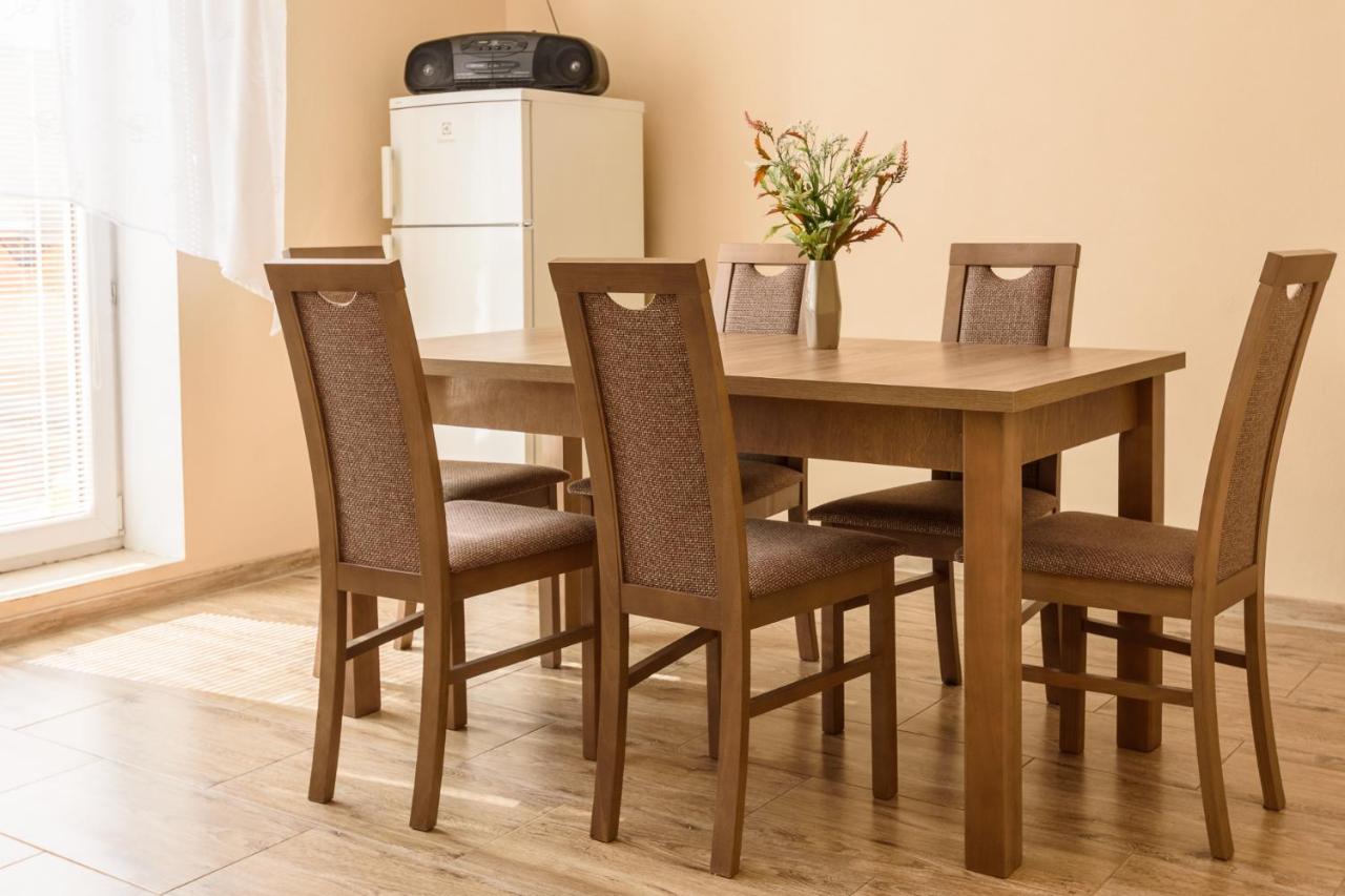 Bešeňová Apartman Elegant 2 מראה חיצוני תמונה