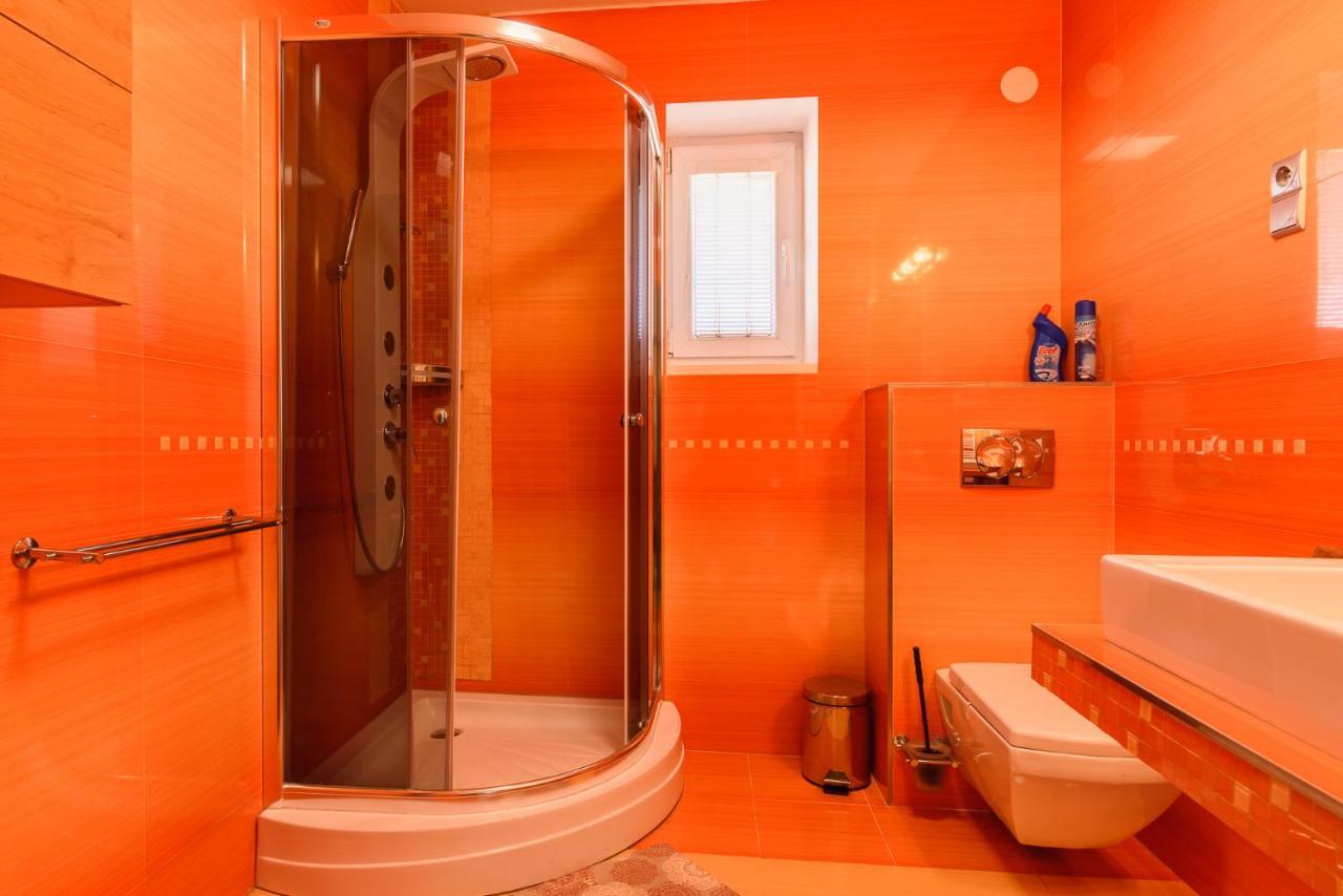 Bešeňová Apartman Elegant 2 מראה חיצוני תמונה