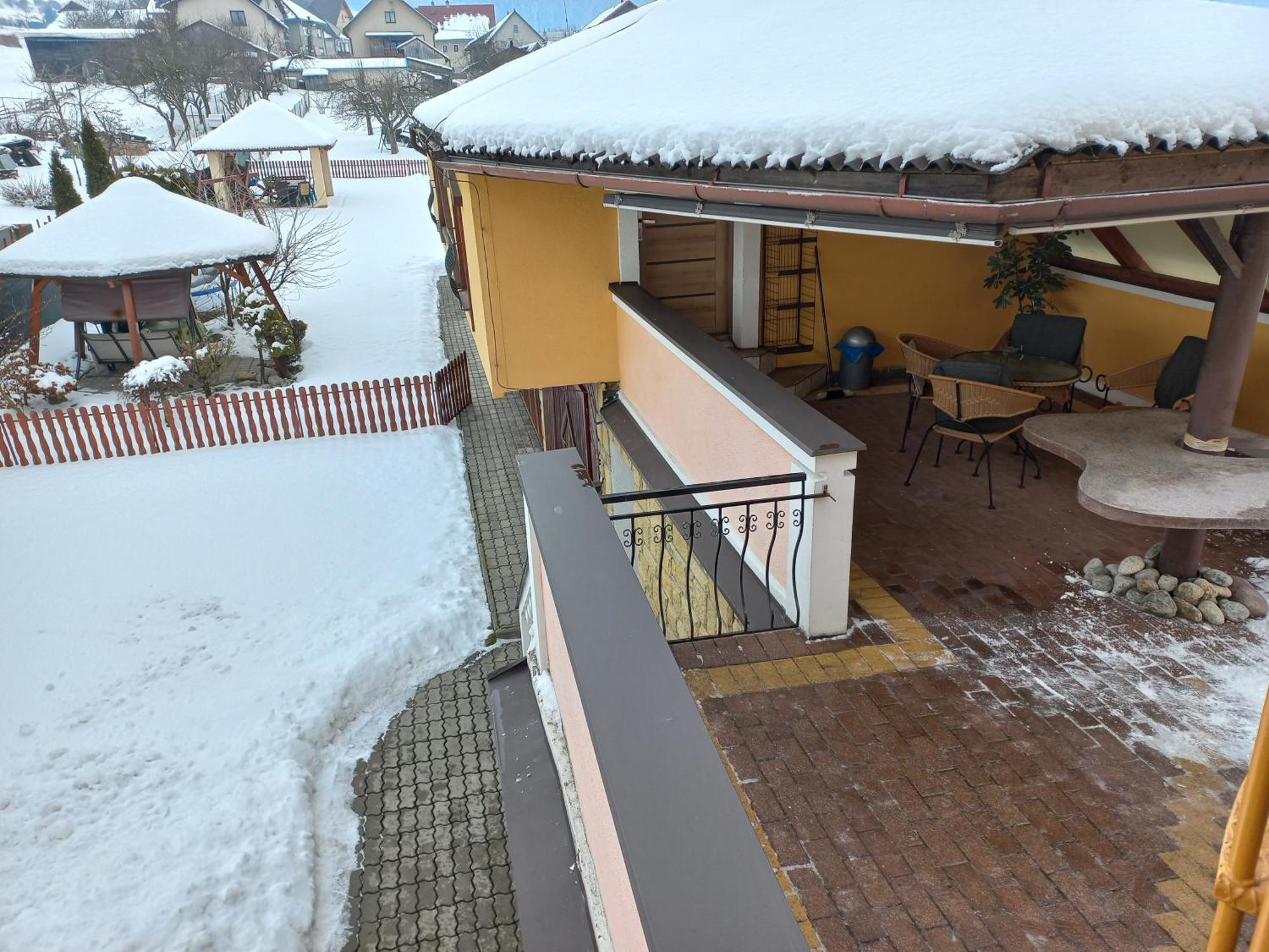 Bešeňová Apartman Elegant 2 חדר תמונה